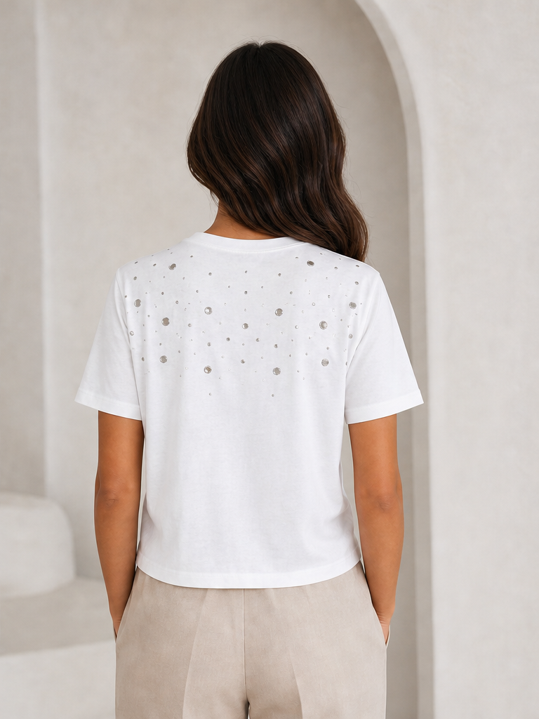 T-shirt Crop con Ricami Floreali