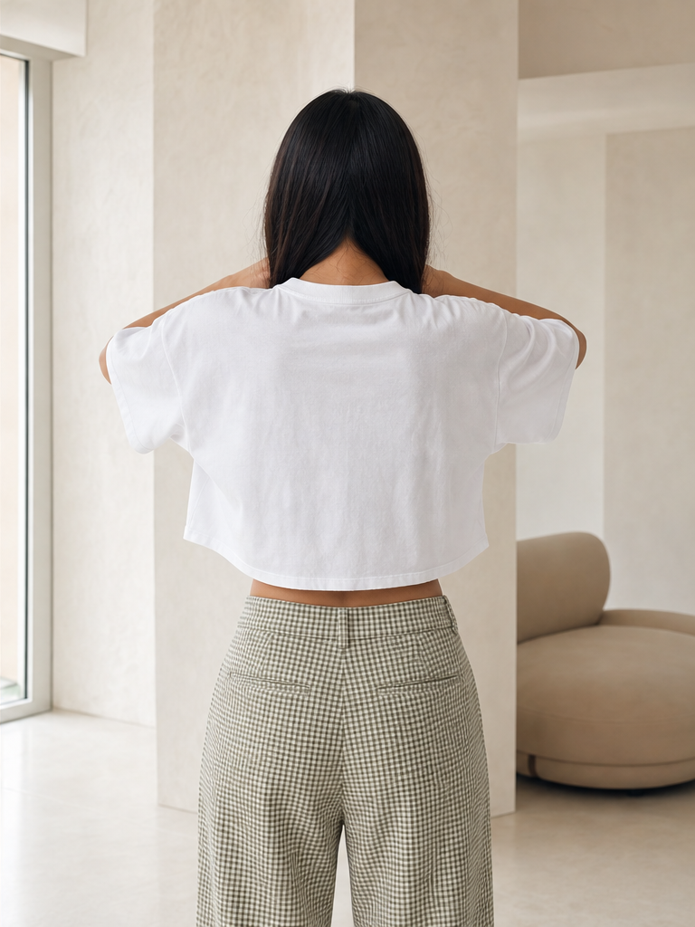 T-shirt Crop Oversize con Maniche Ampie