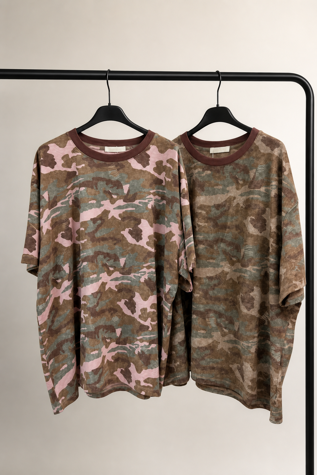 T-shirt Oversize con Stampa Camouflage