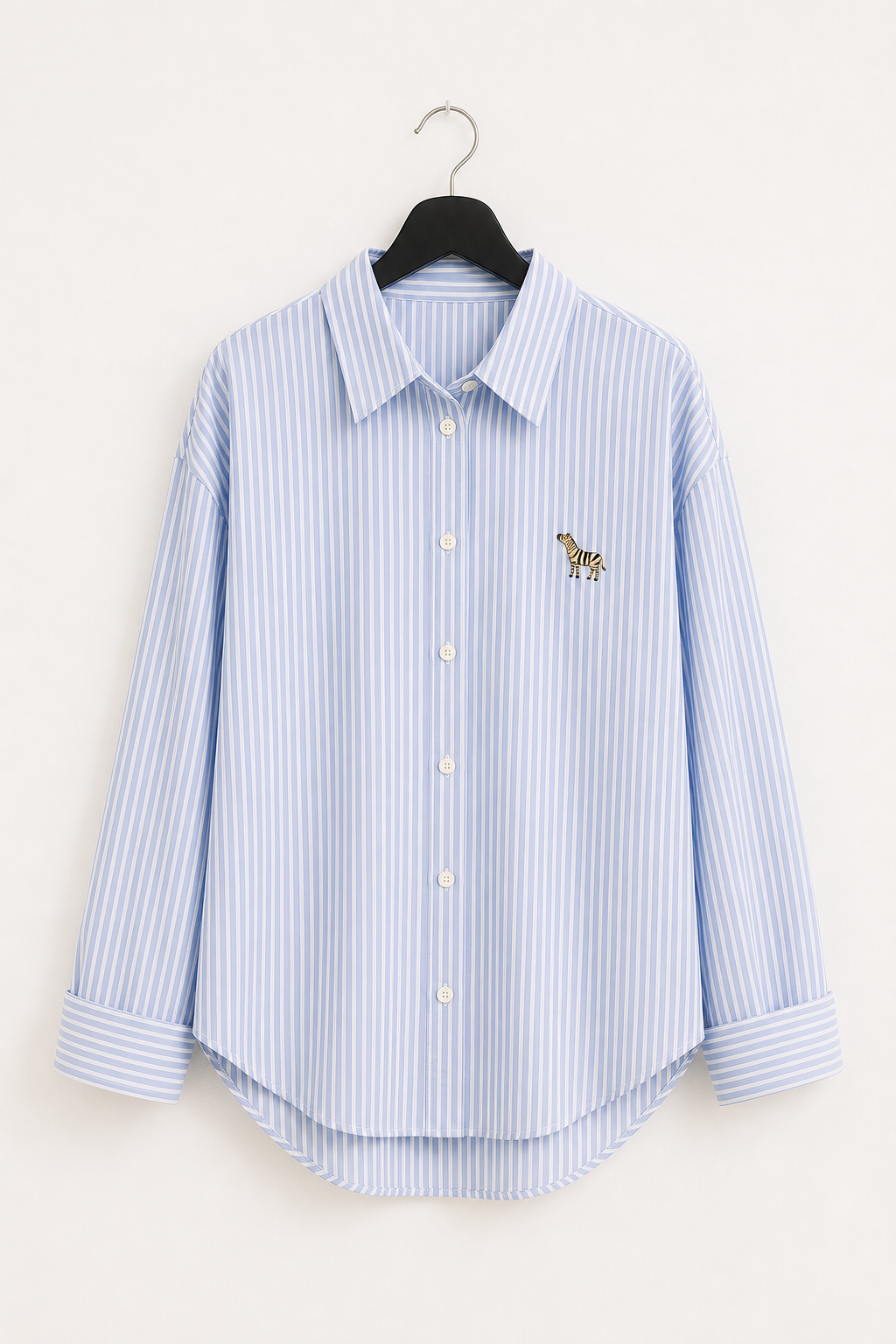 Camicia oversize a righe con ricamo decorativo