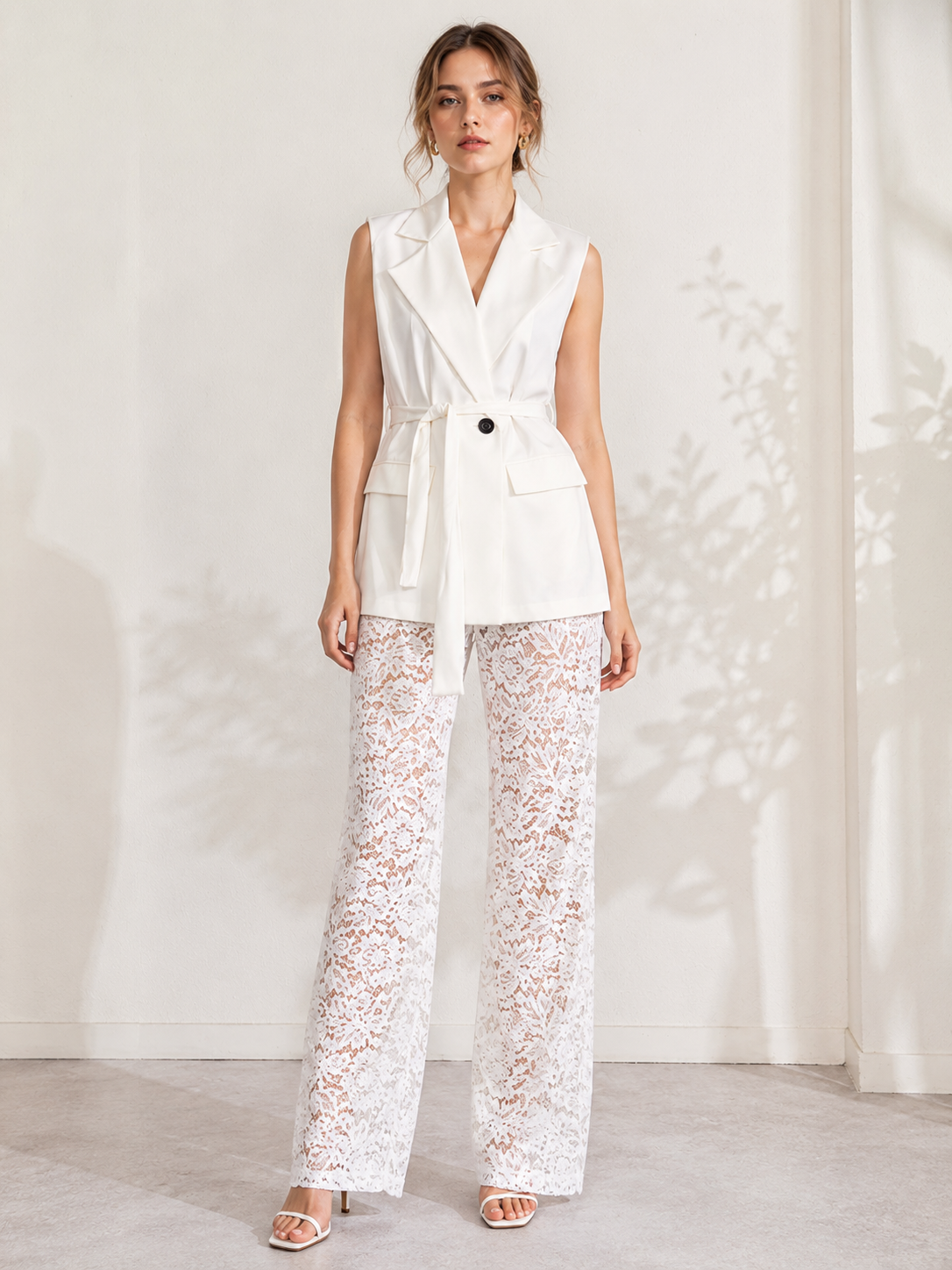 Completo con Gilet Smanicato e Pantalone in Pizzo