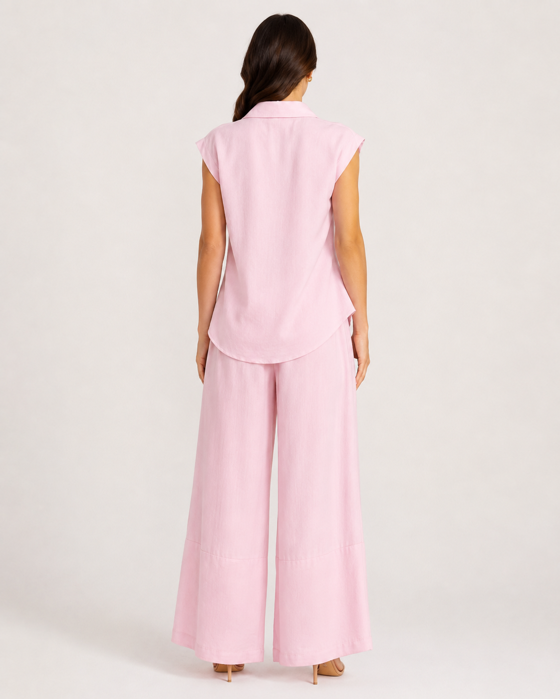 Completo con Camicia Smanicata e Pantalone Palazzo