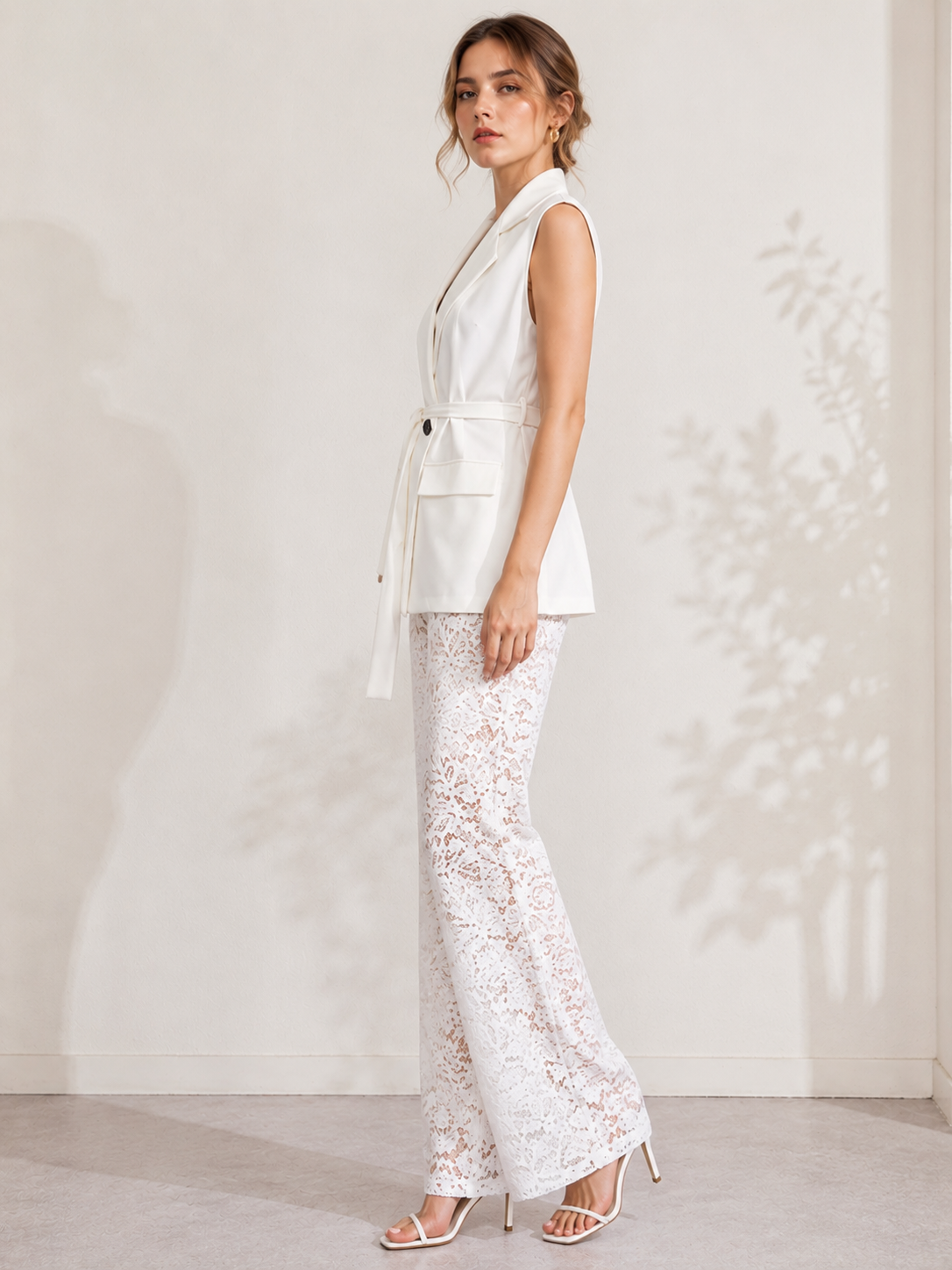 Completo con Gilet Smanicato e Pantalone in Pizzo