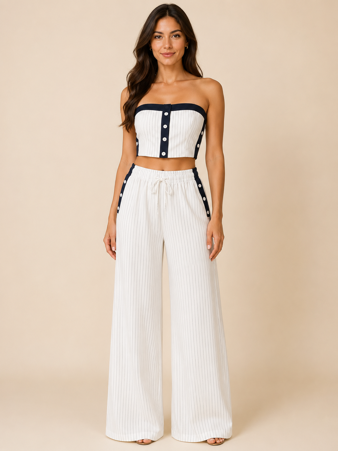Completo Gessato con Top a Fascia e Pantalone Palazzo