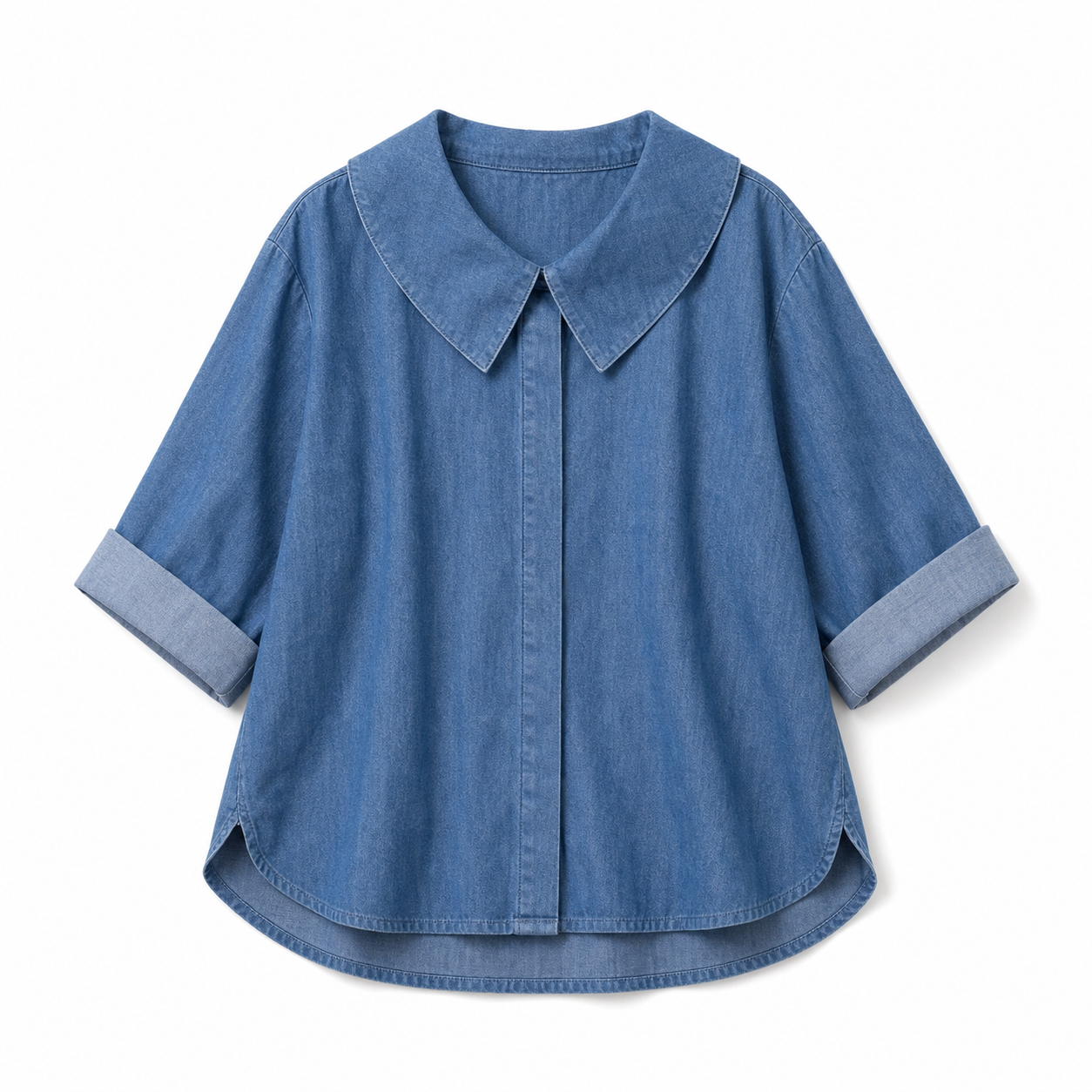 Camicia corta in denim con maxi colletto e maniche risvoltate