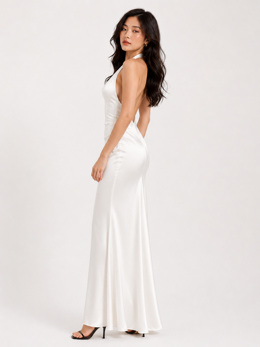 Abito Lungo Satinato con Scollo Halter