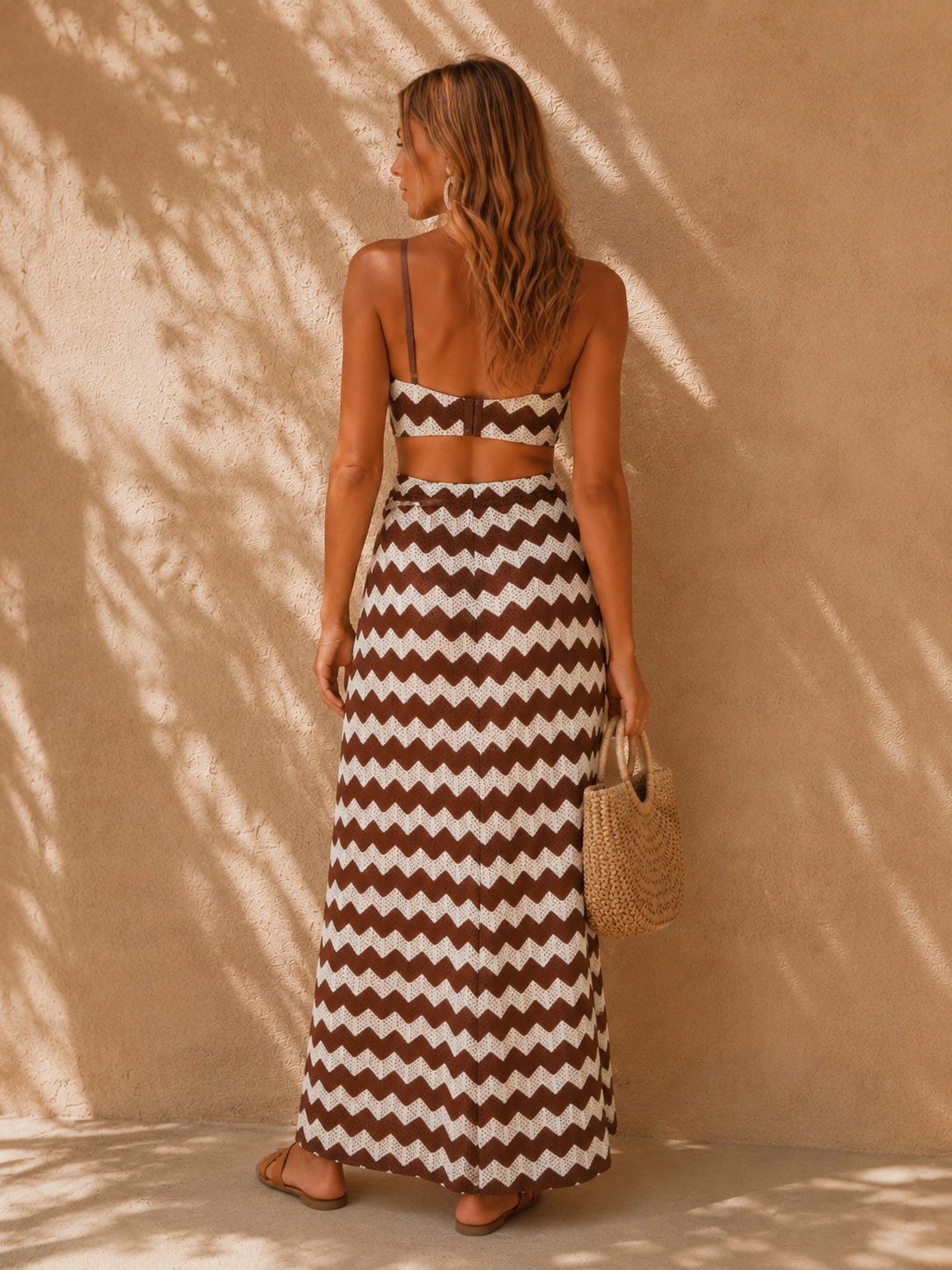 Completo in Maglia con Top Smanicato e Gonna Lunga