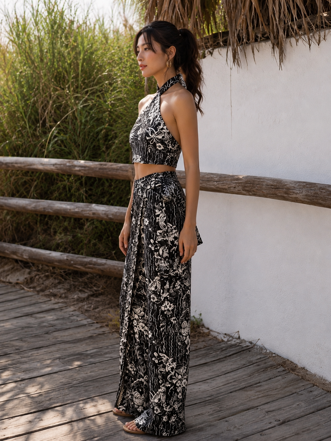 Completo Halter con Pantalone Palazzo Stampato