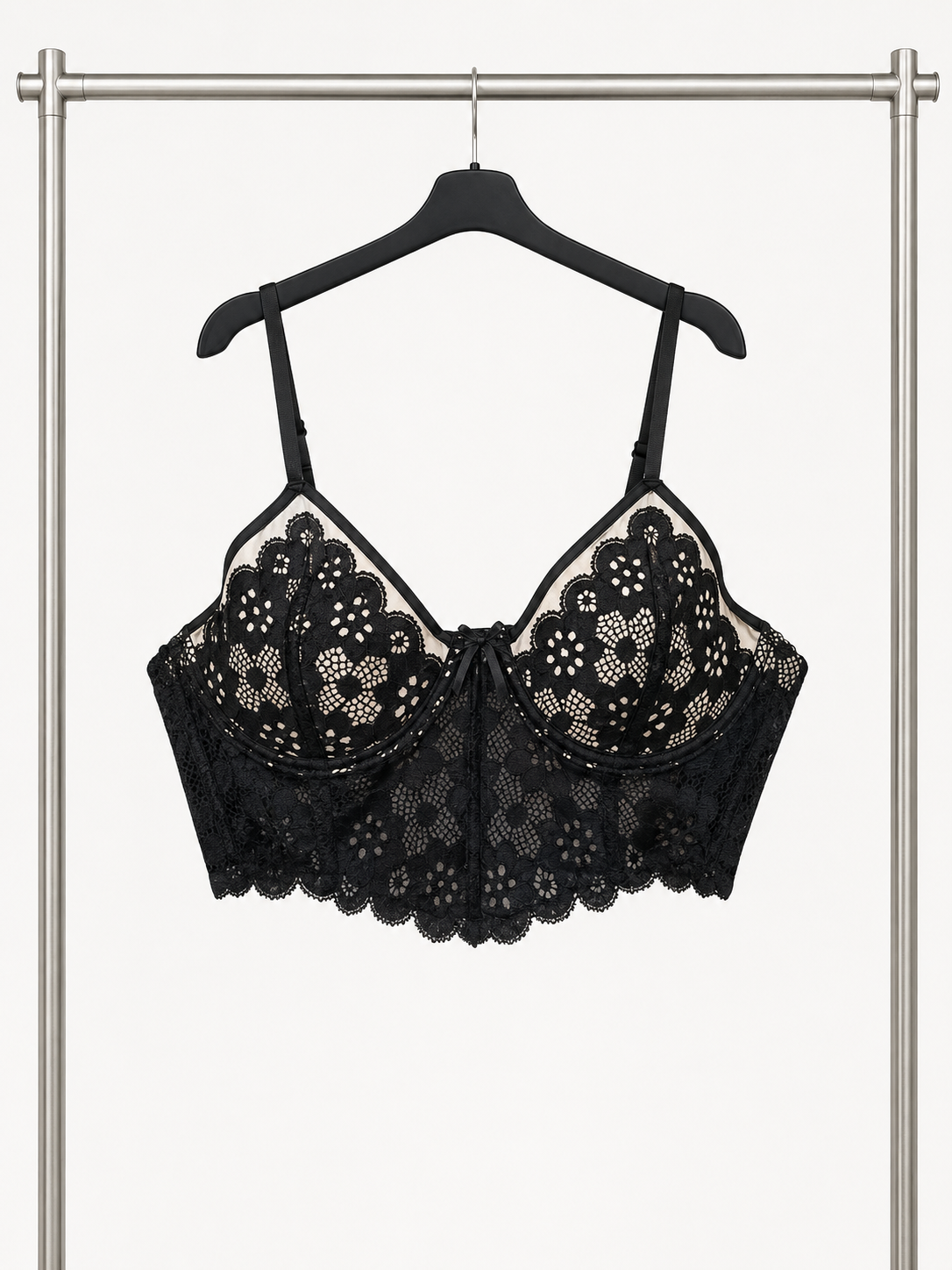 Top Crop in Pizzo Floreale Nero con Coppe