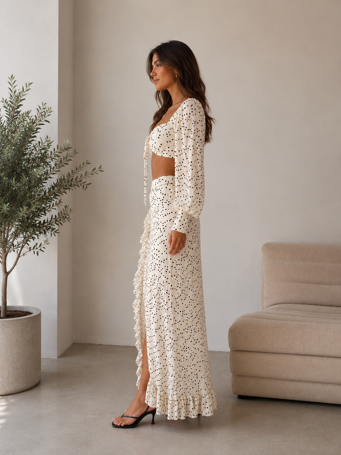 Set Due Pezzi Pois con Top Arricciato e Gonna Maxi con Volant