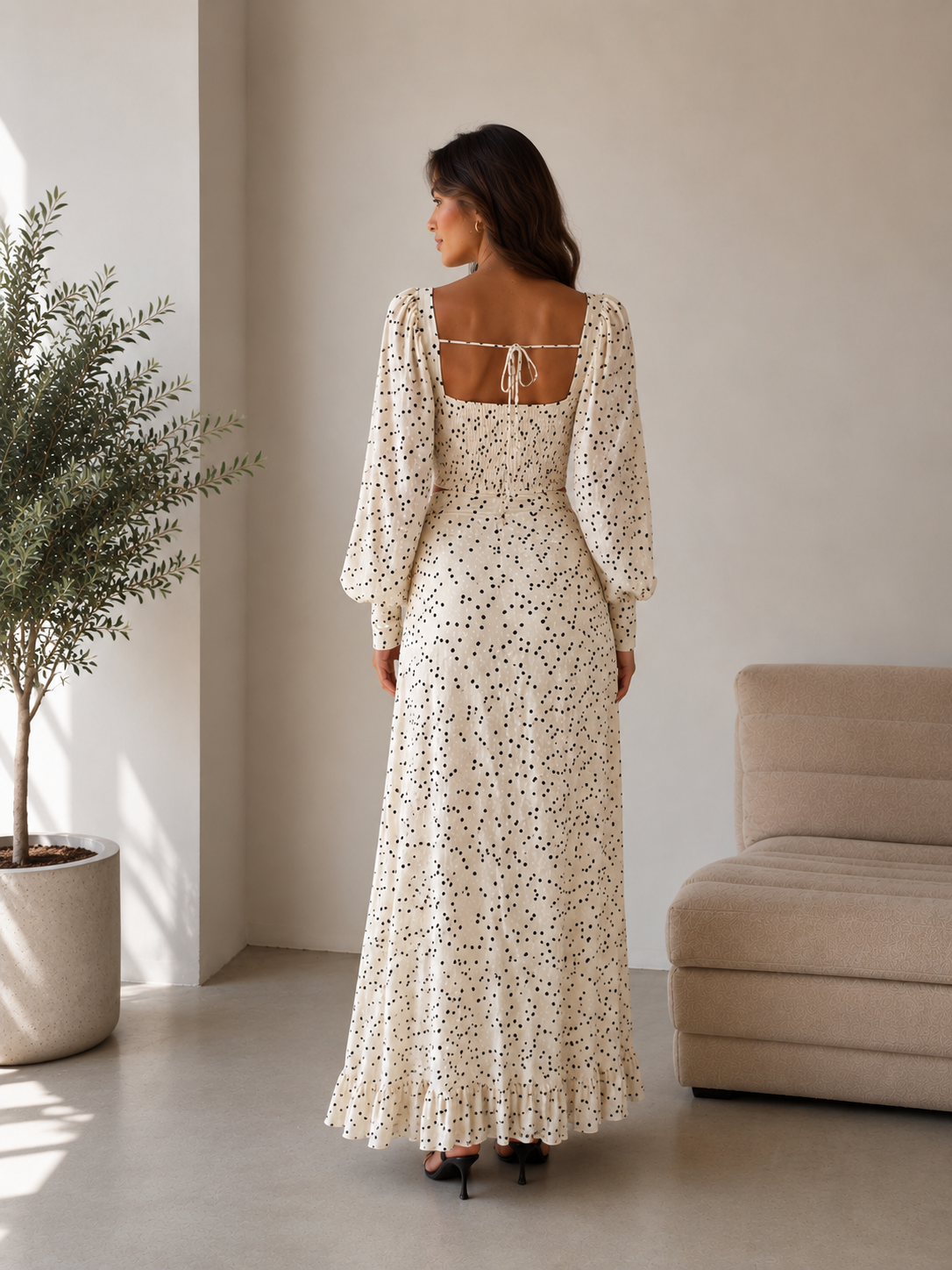 Set Due Pezzi Pois con Top Arricciato e Gonna Maxi con Volant