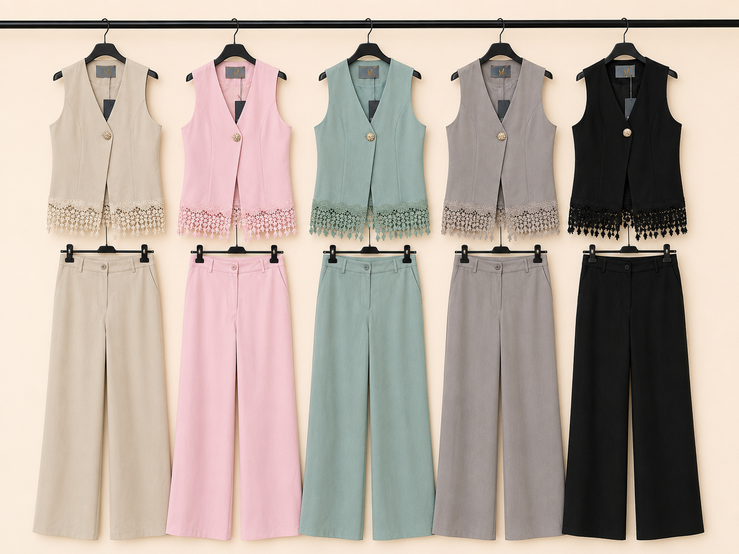 Completo con Gilet Smanicato e Pantalone Palazzo