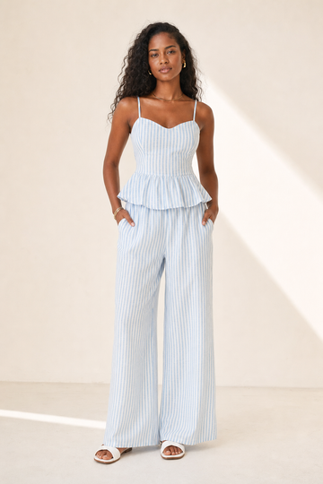 Completo Gessato con Top Peplum e Pantalone Ampio